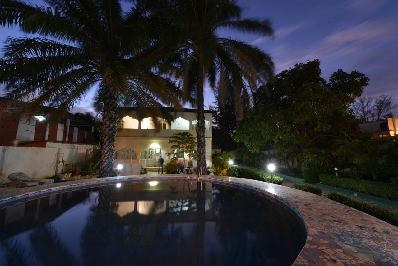 One World Village Guesthouse Bakau Exterior foto